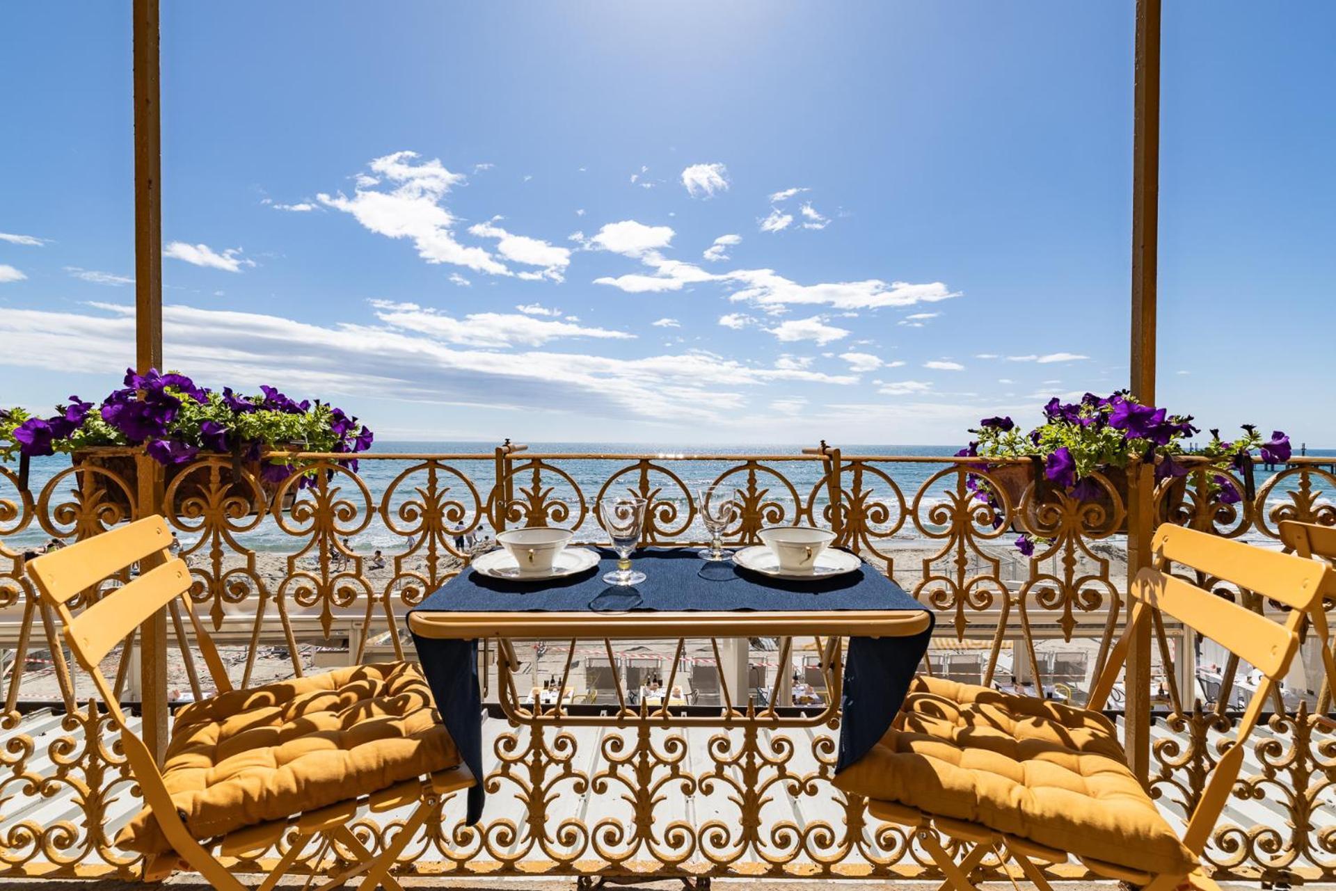 Casa D'Artista B&B Di Charme Αλάσιο Εξωτερικό φωτογραφία