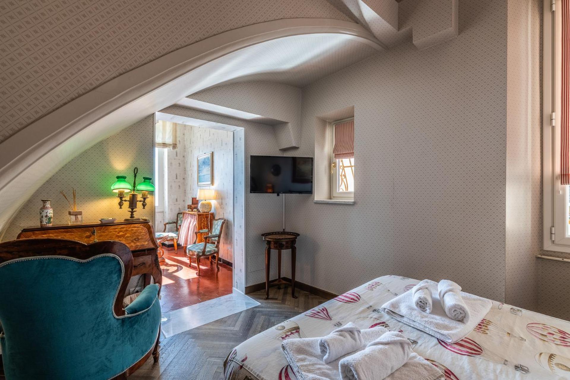 Casa D'Artista B&B Di Charme Αλάσιο Εξωτερικό φωτογραφία