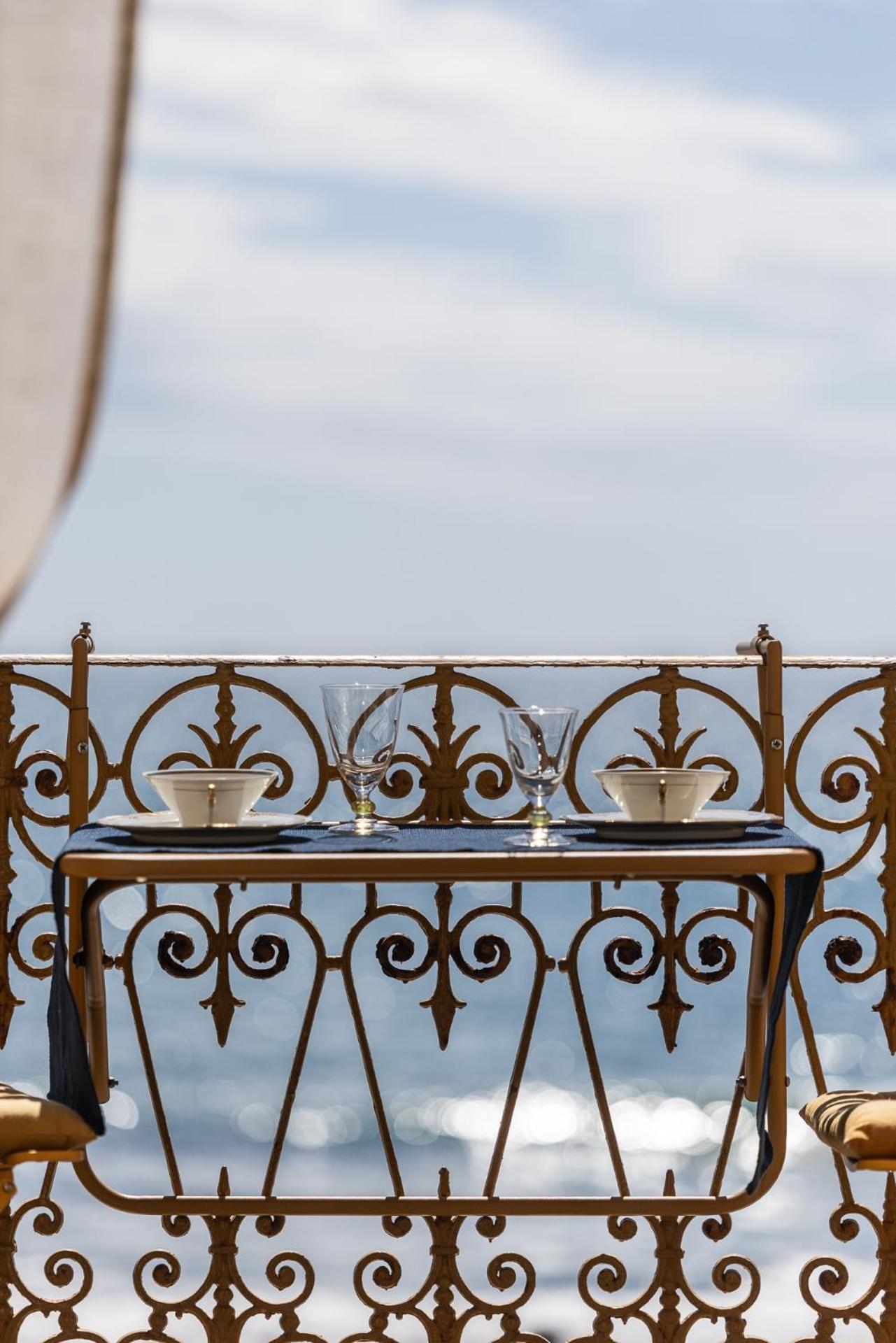 Casa D'Artista B&B Di Charme Αλάσιο Εξωτερικό φωτογραφία